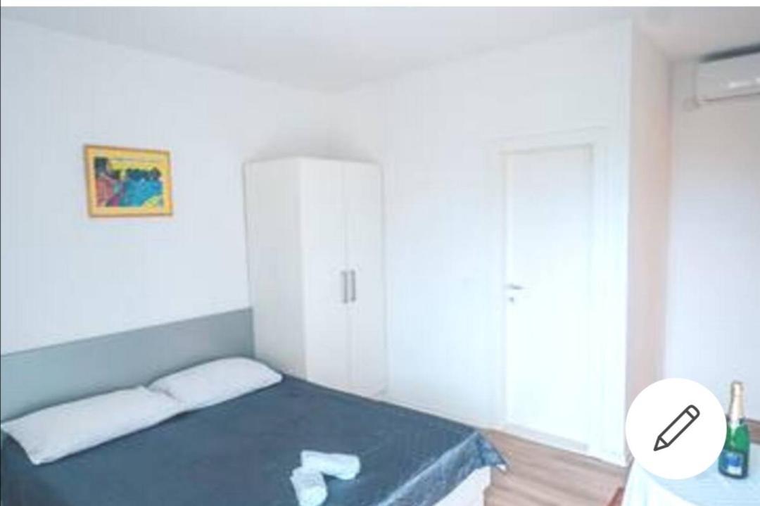 Apt White Idyll, 3 Bedrooms, 3 Bathrooms, Terrace Apt Promajna Bagian luar foto
